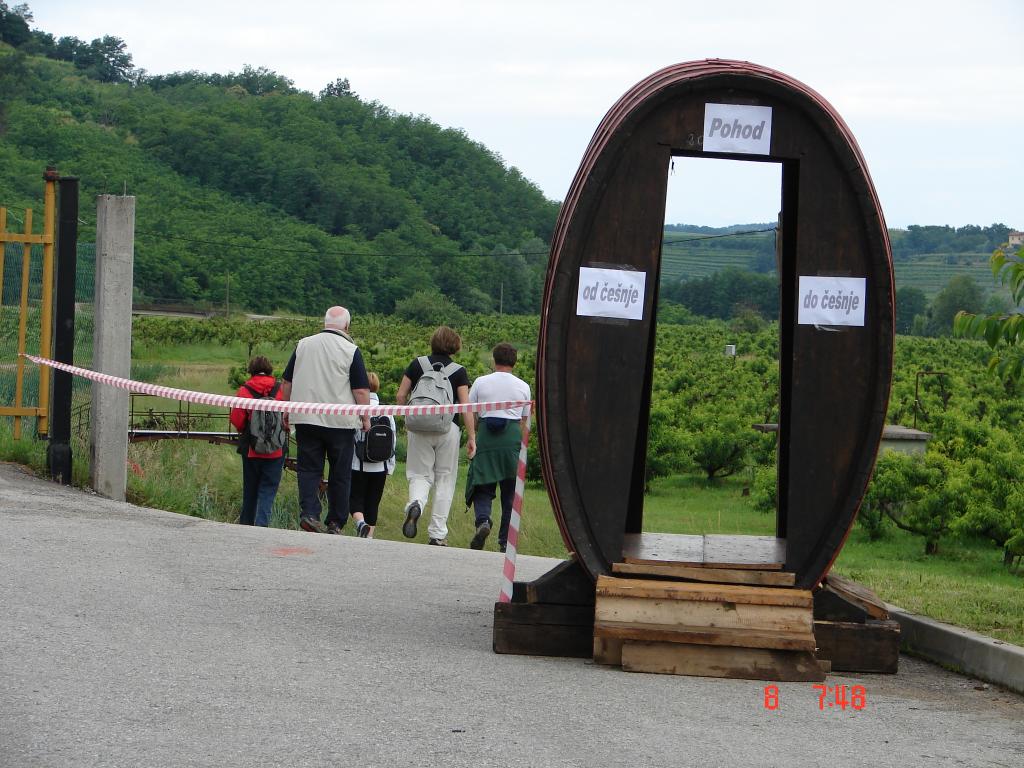 2008 4 pohod od cesnje do cesnje sl3